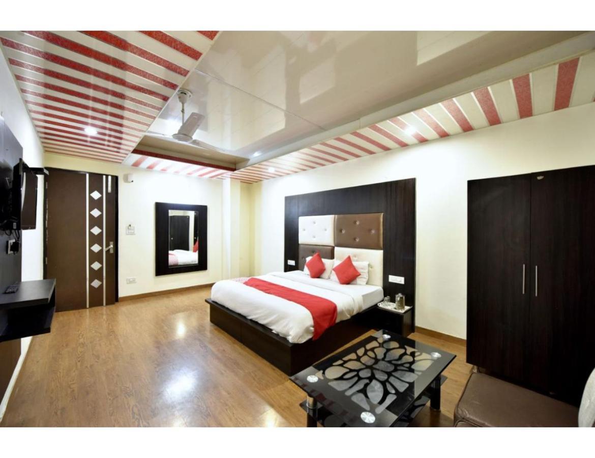 Hotel Dalhousie Grand Banikhet Luaran gambar